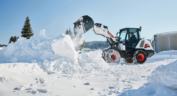 The Bobcat L95 will be available to customers in North America in late 2023. (Photo: Bobcat)