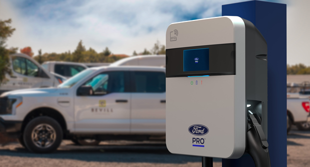 Ford Pro adds to its charging solutions roster, reveals new Series 2 AC Charging Station 80 amp and expands DC Fast Charger options. (Photo: Ford Pro)