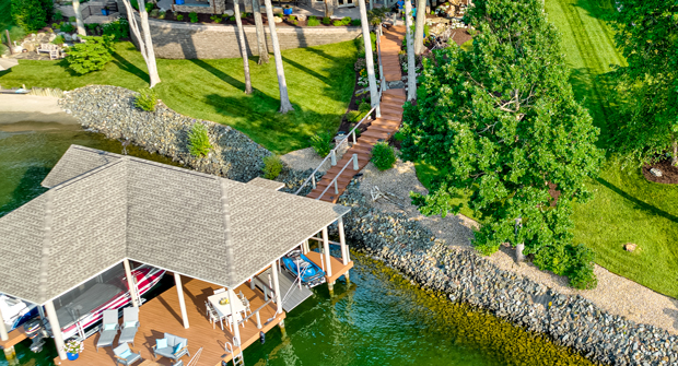 (Photo: Jim and Regina Devinney/Roanoke Real Estate Photos)