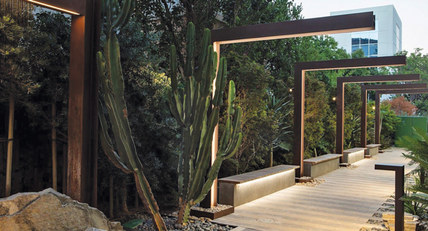 A focus on modern lighting that matches the building’s architecture was a key goal in creating the landscape.(Photo: Gachina Landscape Management) 