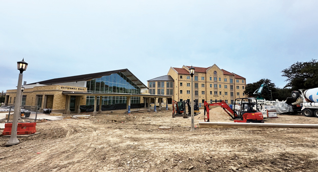 After expanding its hardscape department, ALS can now take on larger scopes of work. (Photo: American Landscape Systems)