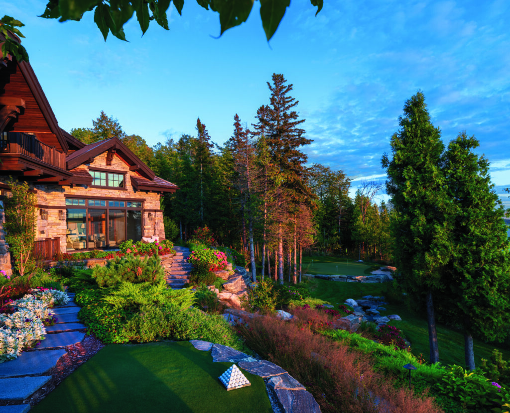 Entertaining family and friends was a big goal for the project, so having a par-3 tee box and green for extra putting practice was a great addition. (Photo: Chris Major)