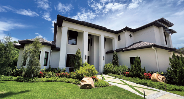 The final design used more than 20 trees and roughly 200 hedges to complete the landscape. (Photo: Landscapes by Randy Lee)