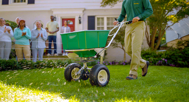 Kimmell says his favorite part of the Weed Man job, like with firefighting, is building relationships and helping the community. (Photo: Weed Man)